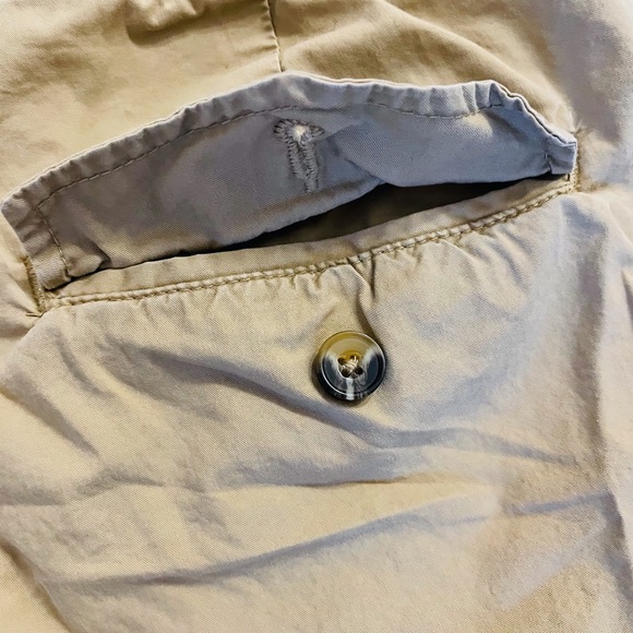 H&M Cargo Khaki Shorts - Picture 6 of 7